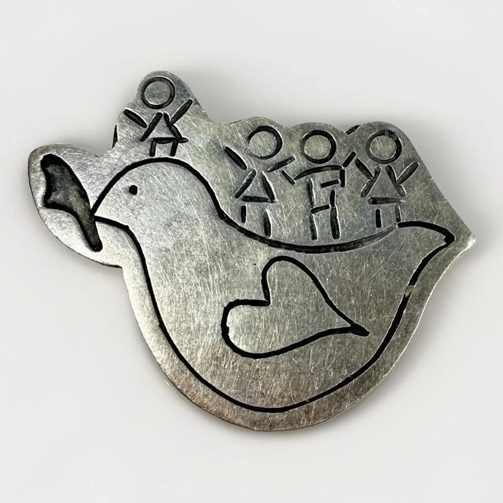 Vintage Mexico Brooch Sterling Silver Dove Bird Folk Art Children Heart Pin 7g